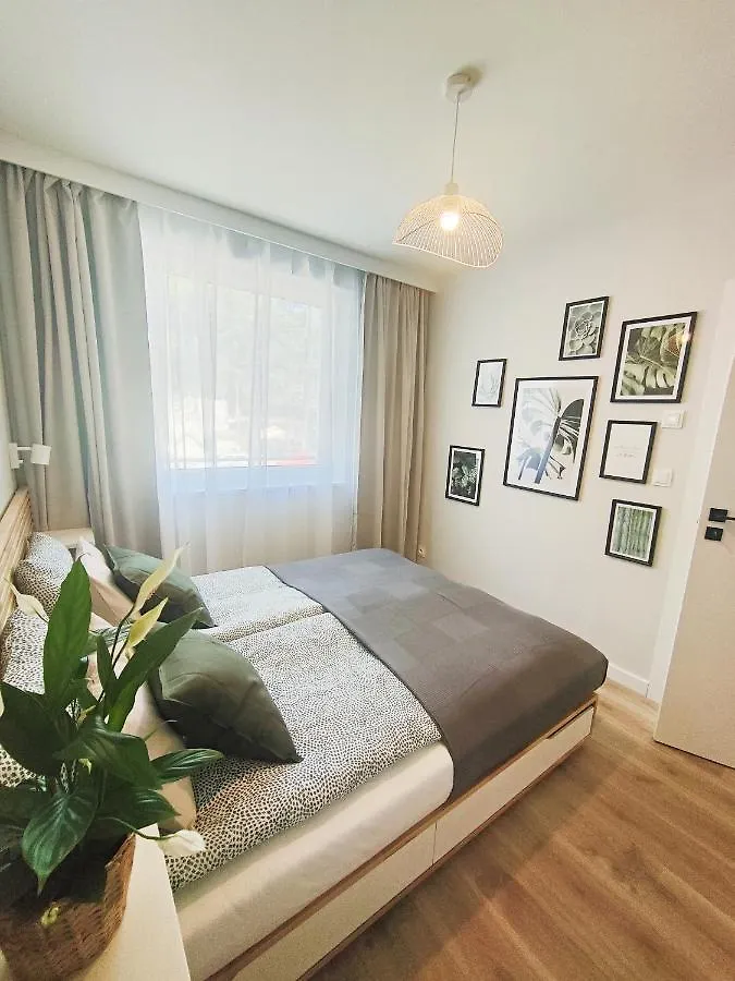 M&K - Vyspa Apartamenty Gdańsk 0*,